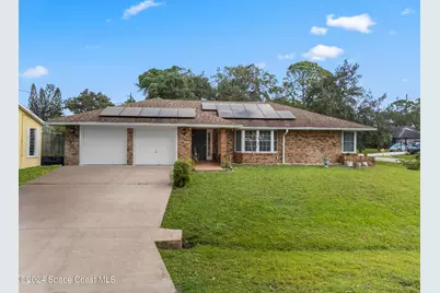 1005 Crazyhorse Avenue NW, Palm Bay, FL 32907 - Photo 1