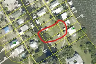 29 Vip Island Island, Grant-Valkaria, FL 32949 - Photo 1