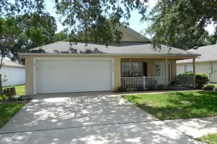 5272 Outlook Dr, Melbourne, FL 32940 - Photo 1