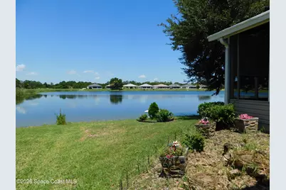 414 Sioux Boulevard, Oak Hill, FL 32759 - Photo 6