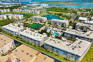 606 Shorewood Dr, Cape Canaveral, FL 32920 - Photo 36