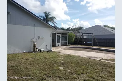 1073 Banks Street NW, Palm Bay, FL 32907 - Photo 2