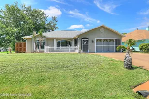 243 Dickens Ave, Sebastian, FL 32958 - Photo 1