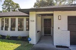 938 Pembroke Ave NE, Palm Bay, FL 32907 - Photo 4