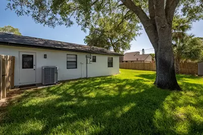 938 Pembroke Avenue NE, Palm Bay, FL 32907 - Photo 24