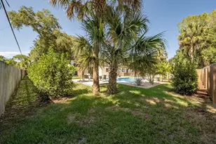 938 Pembroke Ave NE, Palm Bay, FL 32907 - Photo 16