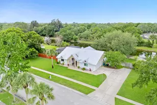 2582 Empire Ave E, Melbourne, FL 32934 - Photo 38