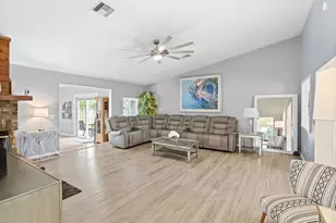 2582 Empire Ave E, Melbourne, FL 32934 - Photo 10