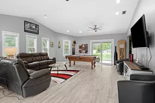 2582 Empire Ave E, Melbourne, FL 32934 - Photo 12