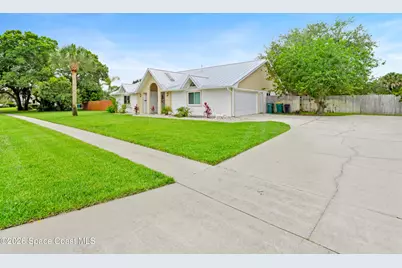 2582 Empire Avenue E, Melbourne, FL 32934 - Photo 32