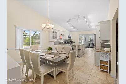2582 Empire Avenue E, Melbourne, FL 32934 - Photo 14