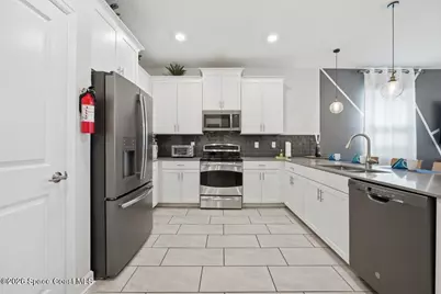 4576 Target Boulevard, Kissimmee, FL 34746 - Photo 8