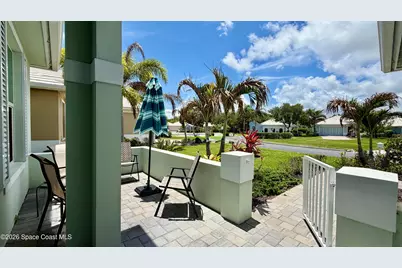 1330 Saint Catherines Circle, Vero Beach, FL 32967 - Photo 4