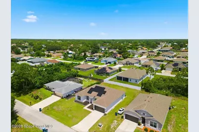 777 Indigo Street SE, Palm Bay, FL 32909 - Photo 32