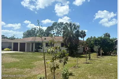 714 Magellan Drive, Sarasota, FL 34243 - Photo 2
