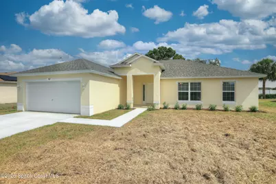 743 Breakwater Terrace, Sebastian, FL 32958 - Photo 4