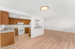 201 Cocoa Isles Blvd, Cocoa Beach, FL 32931 - Photo 2