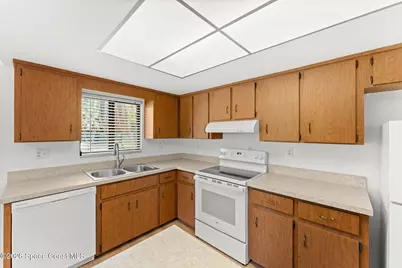 201 Cocoa Isles Boulevard #1, Cocoa Beach, FL 32931 - Photo 10