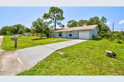 206 San Luis Street SW, Palm Bay, FL 32908 - Photo 4