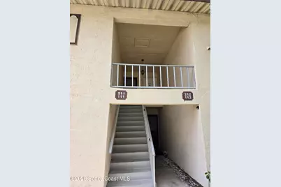 3135 Shady Dell Lane #212, Melbourne, FL 32935 - Photo 2