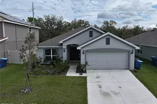 827 Chinoy Rd, Davenport, FL 33837 - Photo 1