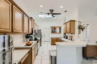 796 Suntree Woods Drive, Melbourne, FL 32940 - Photo 4