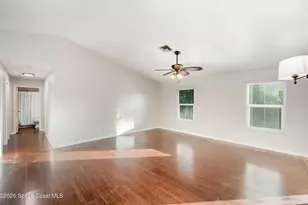 511 Biscayne Ln, Sebastian, FL 32958 - Photo 4