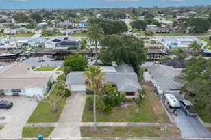 413 Sparrow Dr, Satellite Beach, FL 32937 - Photo 2