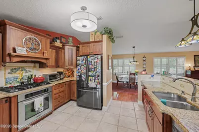 1810 Whispering Oaks Circle, Melbourne, FL 32934 - Photo 10