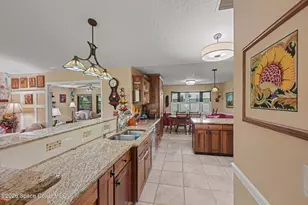 1810 Whispering Oaks Cir, Melbourne, FL 32934 - Photo 8
