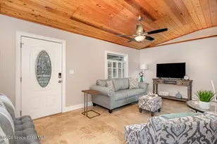739 Bonnie Cir, Melbourne, FL 32901 - Photo 4