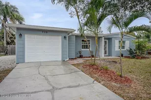 739 Bonnie Cir, Melbourne, FL 32901 - Photo 1
