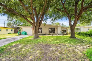 132 Virginia Rd, Melbourne, FL 32904 - Photo 2