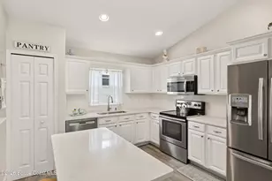 1051 S Fork Cir, Melbourne, FL 32901 - Photo 8