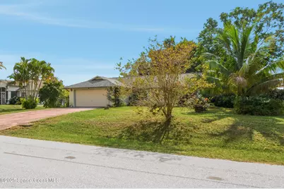 1226 Hedgecoth Street NW, Palm Bay, FL 32907 - Photo 4