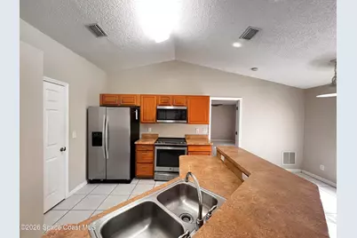 223 Aquarius Avenue SE, Palm Bay, FL 32909 - Photo 6