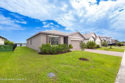 1883 Capital Drive SE, Palm Bay, FL 32909 - Photo 4