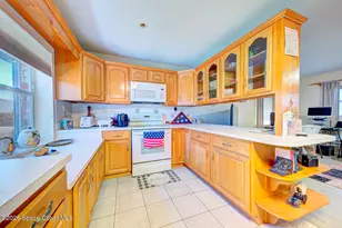 190 E Olmstead Dr, Titusville, FL 32780 - Photo 8