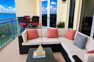 1437 Pineapple Ave, Melbourne, FL 32935 - Photo 8