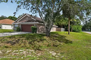415 Freeman Rd NW, Palm Bay, FL 32907 - Photo 6