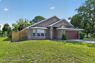 415 Freeman Rd NW, Palm Bay, FL 32907 - Photo 2