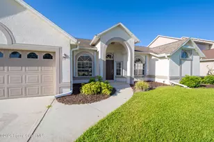 2745 Summer Brook St, Melbourne, FL 32940 - Photo 2