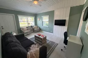 614 Shady Ln, Melbourne, FL 32935 - Photo 4