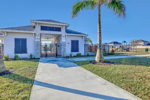 476 Glaspell Cir SE, Palm Bay, FL 32909 - Photo 36
