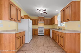 264 Holiday Park Blvd NE, Palm Bay, FL 32907 - Photo 8