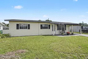 808 Cedar Dr, Melbourne, FL 32901 - Photo 2