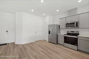 5055 Sunrise Ests Dr, West Melbourne, FL 32904 - Photo 4