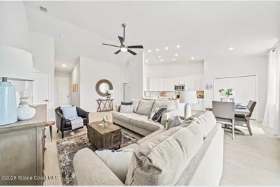 551 Borraclough Avenue NW, Palm Bay, FL 32907 - Photo 4
