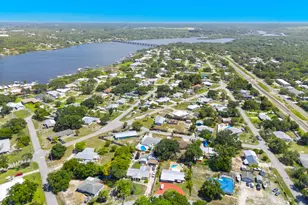 3730 Maple St, Sebastian, FL 32976 - Photo 38