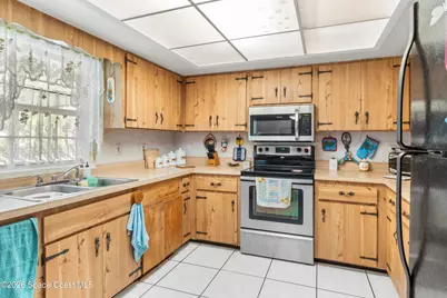 710 Rose Avenue, Sebastian, FL 32958 - Photo 8